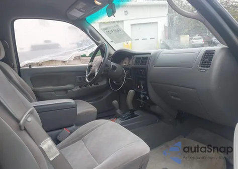 2002 Toyota Tacoma Base V6 из США, поврежденный, VIN 5TEHN72N32Z046995